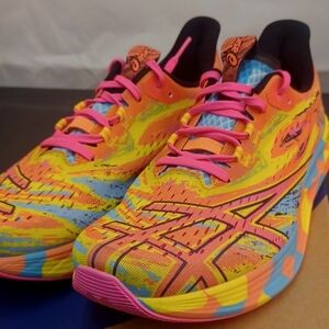 NWT Asics Noosa Tri 15 - 10.5